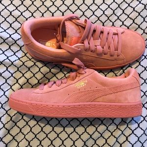 Puma Suede Sneakers